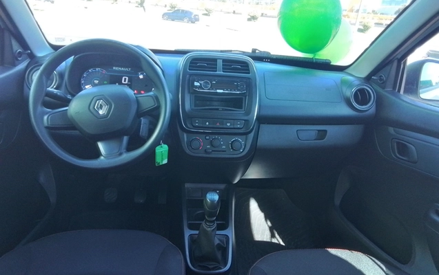 imagem-https://www.socarrao.com.br/sc-vehicle-images-prod/3960275/1789793408955-1_115825.jpg