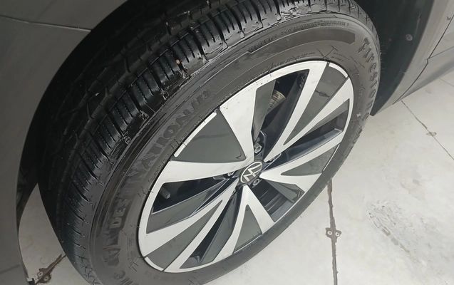 imagem-https://www.socarrao.com.br/sc-vehicle-images-prod/3960281/1789793417330-1_015158.jpg