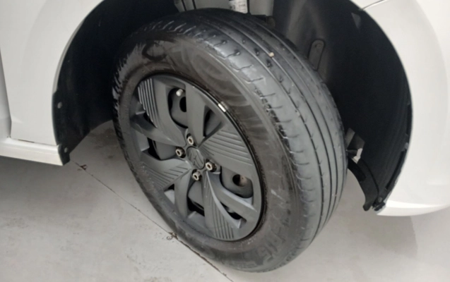 imagem-https://www.socarrao.com.br/sc-vehicle-images-prod/3960293/1789793434125-2_125451.jpg