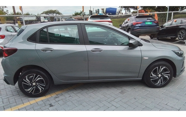 imagem-https://www.socarrao.com.br/sc-vehicle-images-prod/3960297/1789793437308-2_102608.jpg