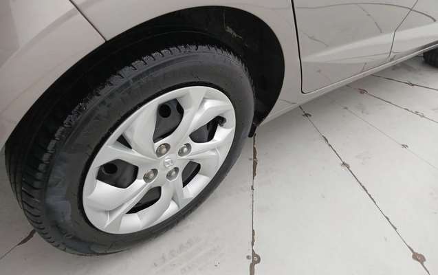 imagem-https://www.socarrao.com.br/sc-vehicle-images-prod/3960302/1789793443561-1_014544.jpg