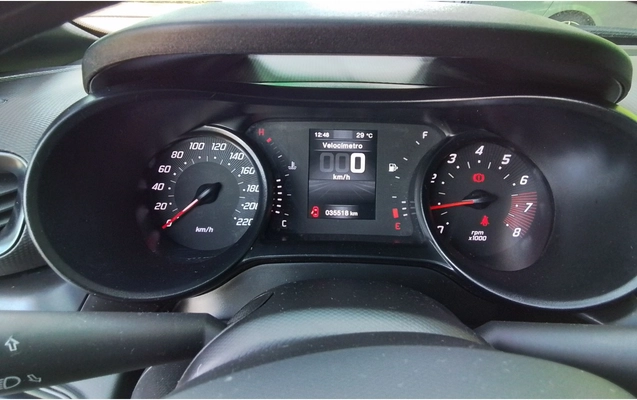 imagem-https://www.socarrao.com.br/sc-vehicle-images-prod/3960323/1789793466121-1_011744.jpg