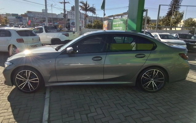 imagem-https://www.socarrao.com.br/sc-vehicle-images-prod/3960330/1789793475844-1_032913.jpg