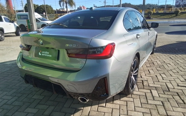imagem-https://www.socarrao.com.br/sc-vehicle-images-prod/3960330/1789793475849-1_032915.jpg