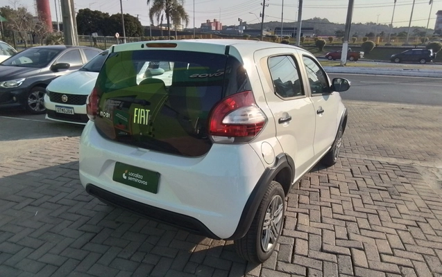 imagem-https://www.socarrao.com.br/sc-vehicle-images-prod/3960370/1789793518645-1_042341.jpg