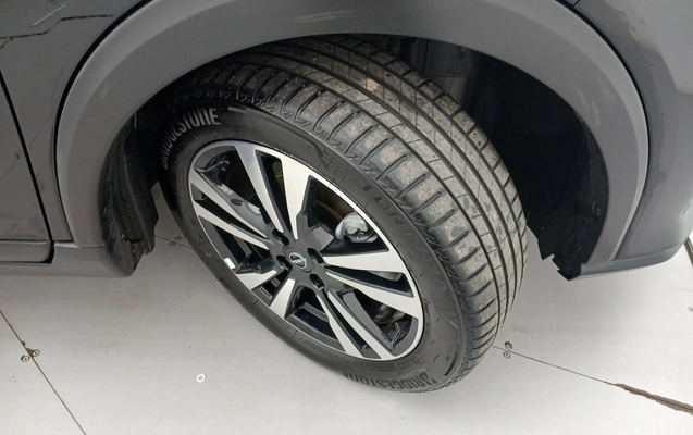 imagem-https://www.socarrao.com.br/sc-vehicle-images-prod/3960395/1789793547293-1_021756.jpg