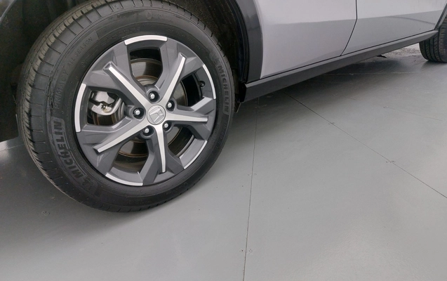 imagem-https://www.socarrao.com.br/sc-vehicle-images-prod/3960477/1789793641073-1_020639.jpg