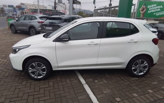 imagem-https://www.socarrao.com.br/sc-vehicle-images-prod/3960482/1789793648271-1_012505.jpg