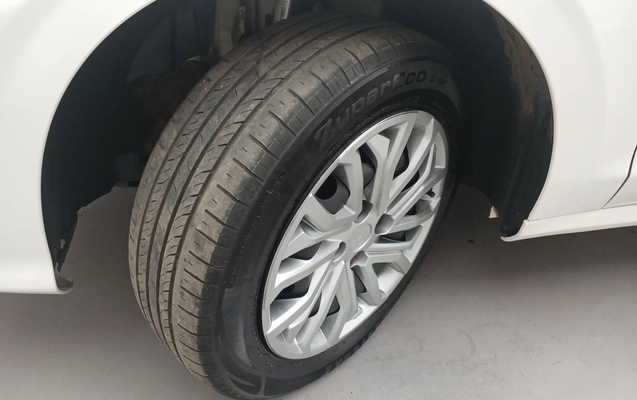 imagem-https://www.socarrao.com.br/sc-vehicle-images-prod/3960485/1789793649183-2_043242.jpg