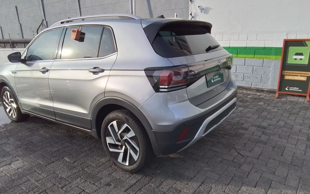 imagem-https://www.socarrao.com.br/sc-vehicle-images-prod/3960508/1789793677055-1_015043.jpg