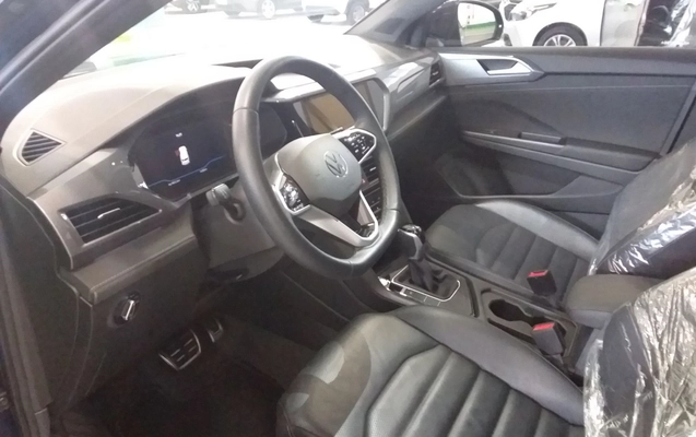 imagem-https://www.socarrao.com.br/sc-vehicle-images-prod/3960515/1789793688089-1_053100.jpg
