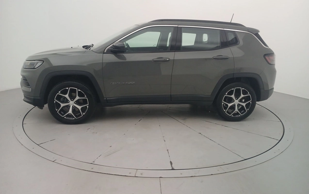 imagem-https://www.socarrao.com.br/sc-vehicle-images-prod/3960518/1789793689852-1_105122.jpg