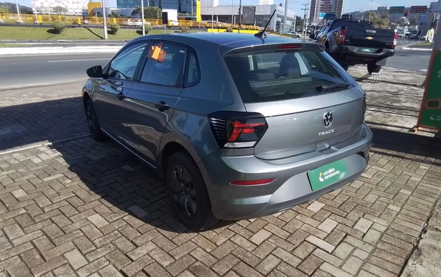 imagem-https://www.socarrao.com.br/sc-vehicle-images-prod/3960523/1789793698067-1_092343.jpg