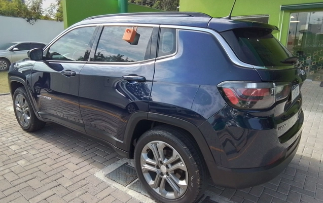 imagem-https://www.socarrao.com.br/sc-vehicle-images-prod/3960549/1789793723565-1_113510.jpg