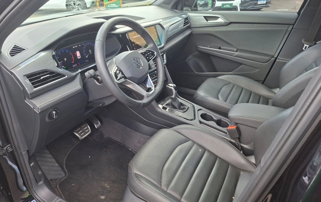 imagem-https://www.socarrao.com.br/sc-vehicle-images-prod/3960560/1789793732371-1_025817.jpg