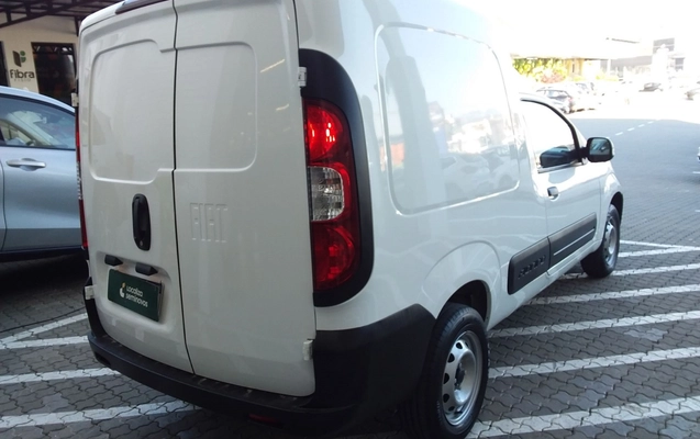 imagem-https://www.socarrao.com.br/sc-vehicle-images-prod/3960561/1789793733771-2_100120.jpg