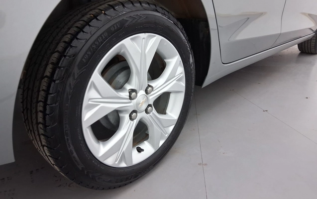 imagem-https://www.socarrao.com.br/sc-vehicle-images-prod/3960566/1789793736849-1_013132.jpg