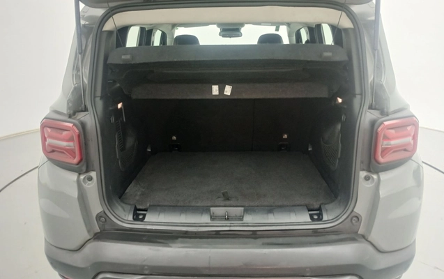 imagem-https://www.socarrao.com.br/sc-vehicle-images-prod/3960570/1789793746678-1_060712.jpg