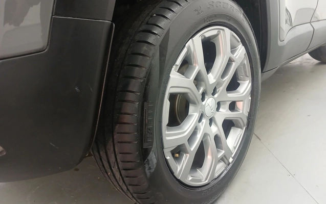 imagem-https://www.socarrao.com.br/sc-vehicle-images-prod/3960570/1789793746686-2_060715.jpg