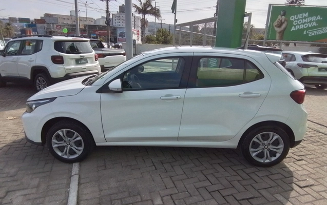 imagem-https://www.socarrao.com.br/sc-vehicle-images-prod/3960587/1789793762514-1_110410.jpg