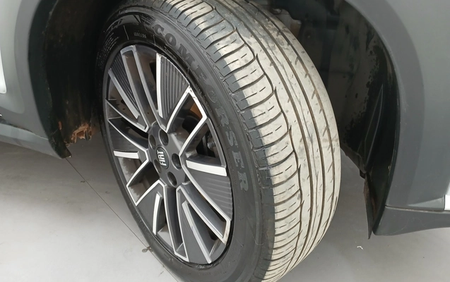 imagem-https://www.socarrao.com.br/sc-vehicle-images-prod/3960592/1789793765758-1_123711.jpg