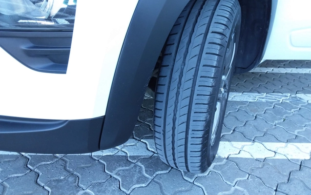 imagem-https://www.socarrao.com.br/sc-vehicle-images-prod/3960626/1789793808133-1_082404.jpg