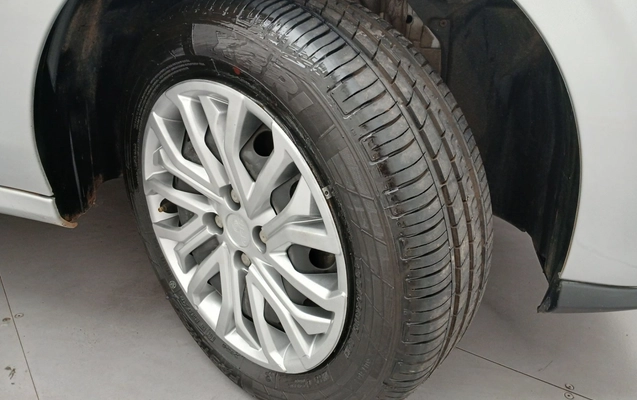 imagem-https://www.socarrao.com.br/sc-vehicle-images-prod/3960641/1789793827811-1_100959.jpg