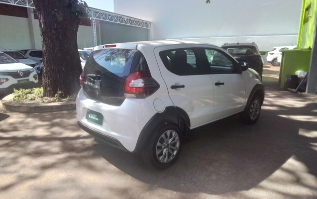 imagem-https://www.socarrao.com.br/sc-vehicle-images-prod/3960644/1789793833548-1_110707.jpg