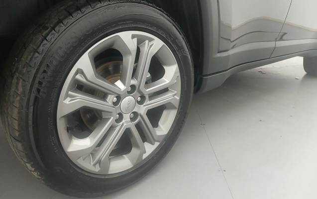 imagem-https://www.socarrao.com.br/sc-vehicle-images-prod/3960646/1789793834884-1_015345.jpg