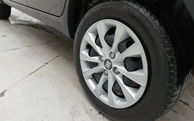 imagem-https://www.socarrao.com.br/sc-vehicle-images-prod/3960663/1789793856089-1_041524.jpg