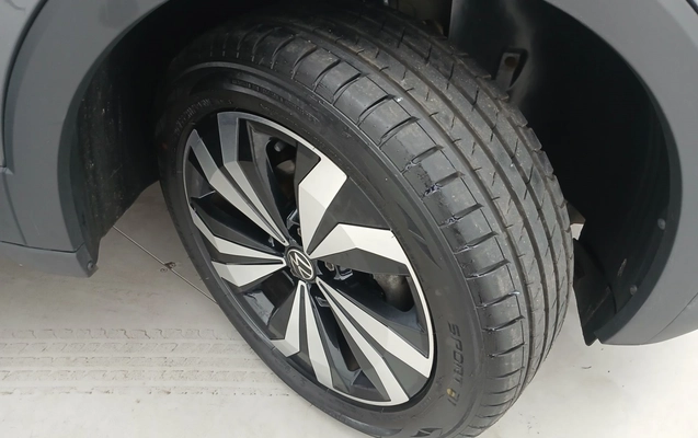 imagem-https://www.socarrao.com.br/sc-vehicle-images-prod/3960669/1789793859326-1_020905.jpg