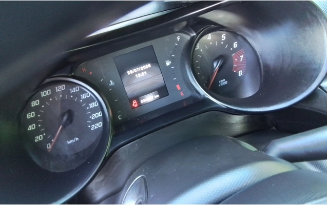 imagem-https://www.socarrao.com.br/sc-vehicle-images-prod/3960674/1789793861733-1_012716.jpg