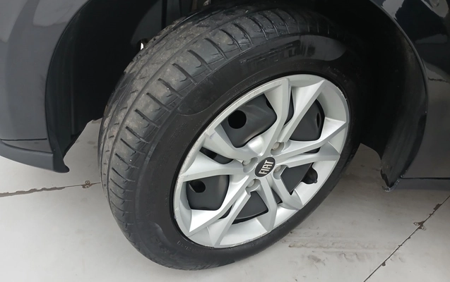 imagem-https://www.socarrao.com.br/sc-vehicle-images-prod/3960682/1789793866418-3_124859.jpg
