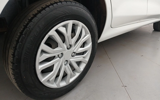 imagem-https://www.socarrao.com.br/sc-vehicle-images-prod/3960689/1789793874497-2_013236.jpg