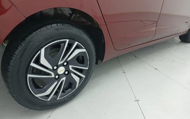 imagem-https://www.socarrao.com.br/sc-vehicle-images-prod/3960702/1789793889665-1_015707.jpg