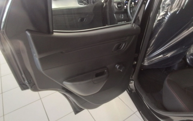 imagem-https://www.socarrao.com.br/sc-vehicle-images-prod/3960717/1789793917732-1_014054.jpg