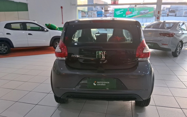 imagem-https://www.socarrao.com.br/sc-vehicle-images-prod/3960727/1789793926086-1_054342.jpg