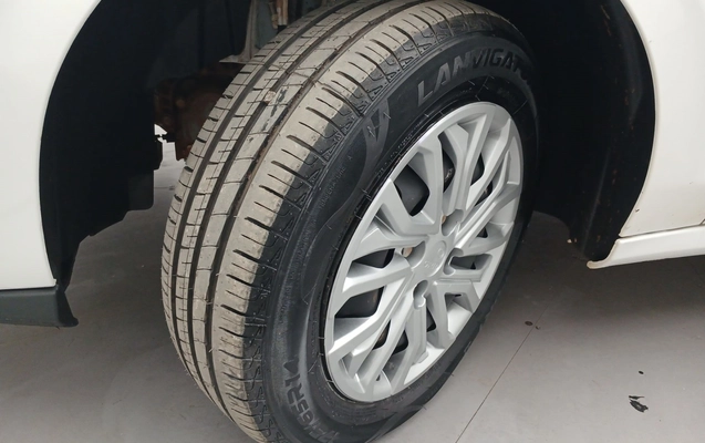 imagem-https://www.socarrao.com.br/sc-vehicle-images-prod/3960753/1789793948077-1_015539.jpg
