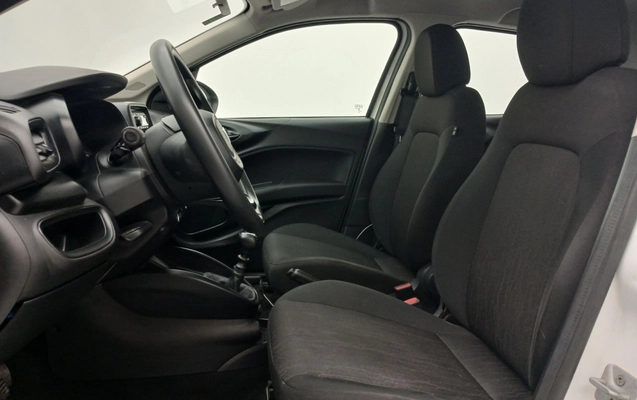 imagem-https://www.socarrao.com.br/sc-vehicle-images-prod/3960753/1789793948079-1_015550.jpg