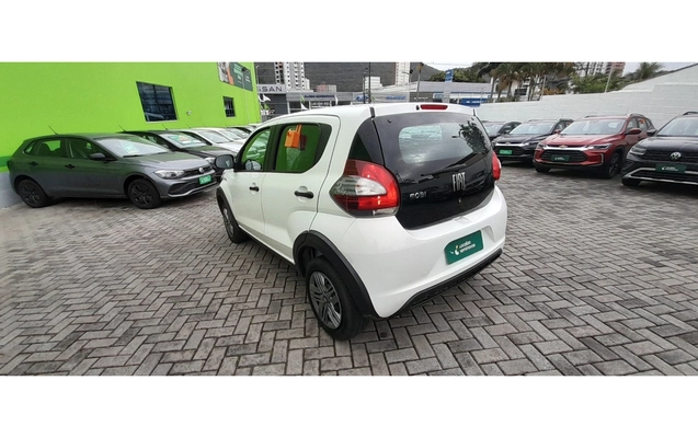 imagem-https://www.socarrao.com.br/sc-vehicle-images-prod/3960775/1789793974750-1_010031.jpg