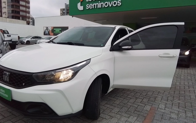 imagem-https://www.socarrao.com.br/sc-vehicle-images-prod/3960786/1789793979772-1_094350.jpg
