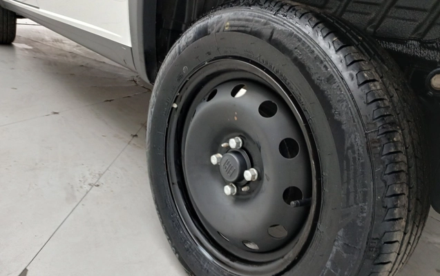 imagem-https://www.socarrao.com.br/sc-vehicle-images-prod/3960815/1789794000486-1_111612.jpg