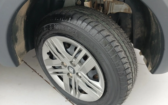 imagem-https://www.socarrao.com.br/sc-vehicle-images-prod/3960820/1789794009759-1_032137.jpg