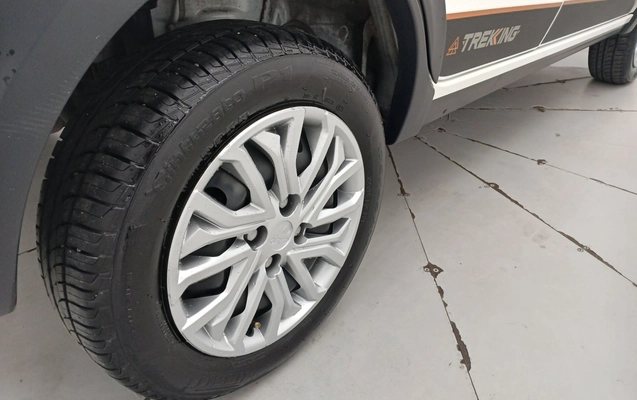imagem-https://www.socarrao.com.br/sc-vehicle-images-prod/3960832/1789794026621-1_023006.jpg