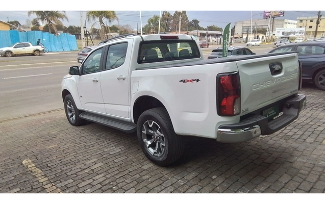 imagem-https://www.socarrao.com.br/sc-vehicle-images-prod/3960842/1789794035111-1_024525.jpg