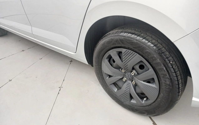 imagem-https://www.socarrao.com.br/sc-vehicle-images-prod/3960891/1789794087766-1_034312.jpg