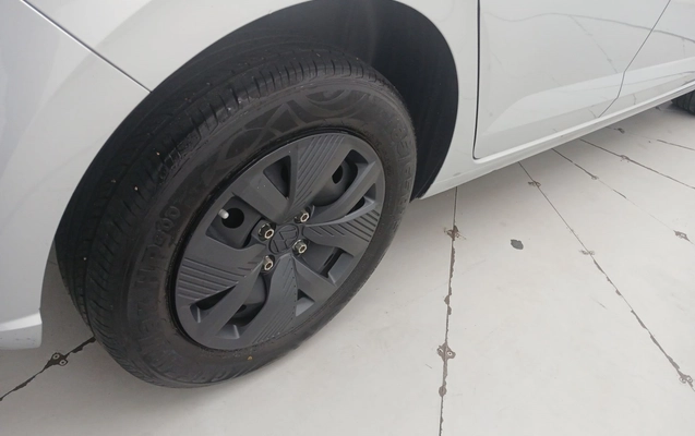 imagem-https://www.socarrao.com.br/sc-vehicle-images-prod/3960891/1789794087770-1_034315.jpg