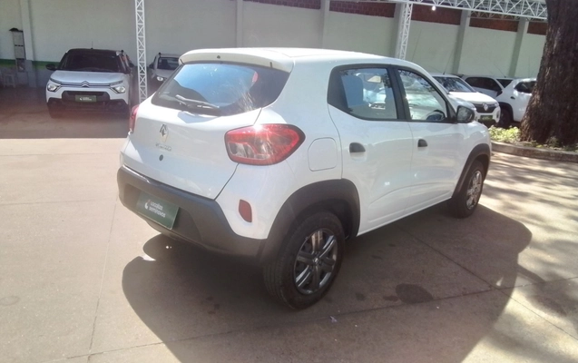 imagem-https://www.socarrao.com.br/sc-vehicle-images-prod/3960916/1789794113248-1_110720.jpg