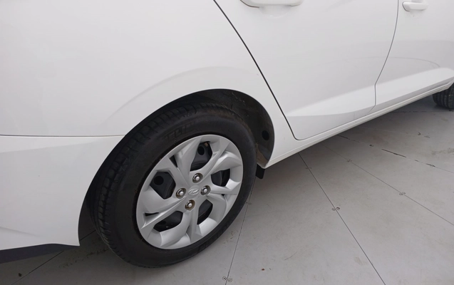imagem-https://www.socarrao.com.br/sc-vehicle-images-prod/3960920/1789794116591-2_020939.jpg