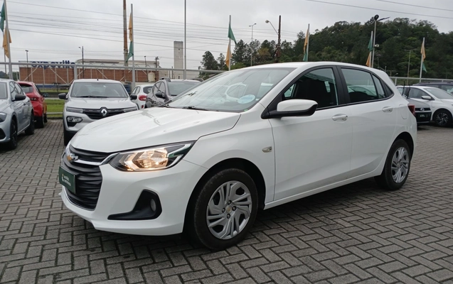 imagem-https://www.socarrao.com.br/sc-vehicle-images-prod/3960928/1789794125583-2_101249.jpg